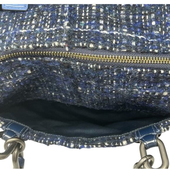 RARE Coach Chelsea Bouclé Mersin Tweed Shoulder Tote Navy Blue Style 17813 $398 - Picture 5 of 12